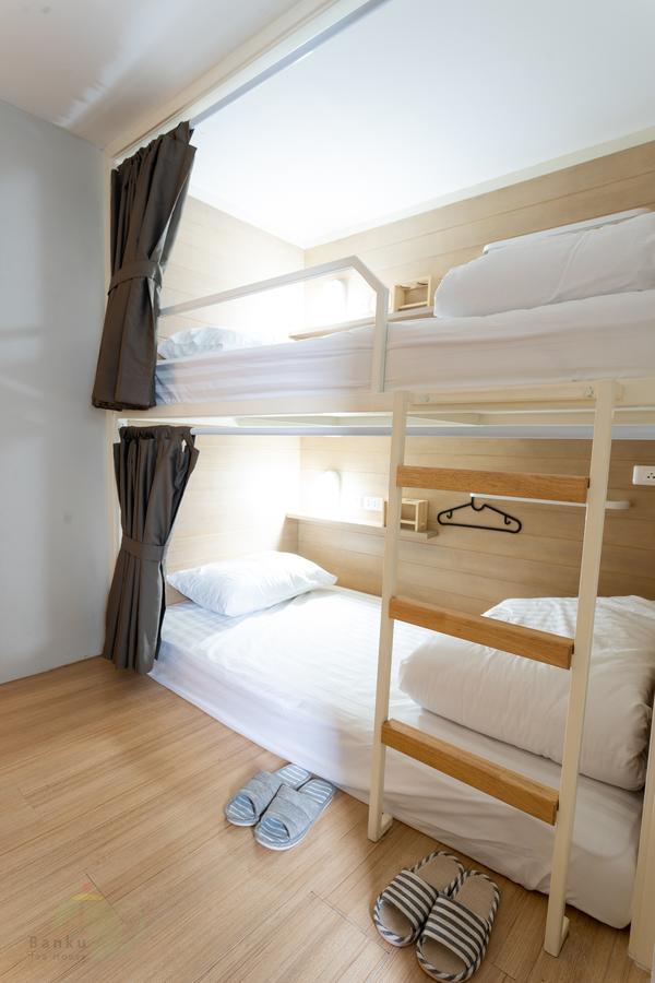Banku Tea House Samyan (Adults Only) Hostel Банкок Екстериор снимка